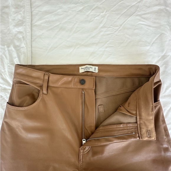 Abercrombie & Fitch Women’s Brown Leather Pants - Picture 3 of 6
